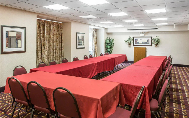 Quality Inn & Suites