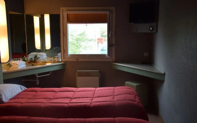 Hotel Design Booking