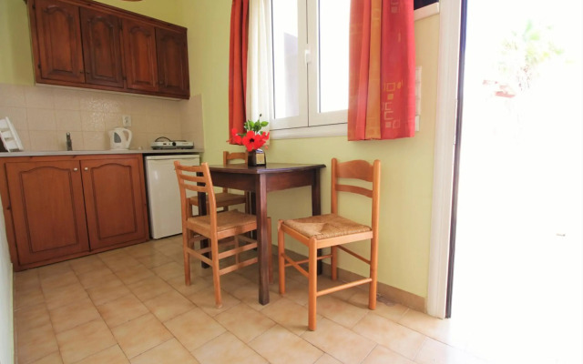 Ampavris Family Apartments