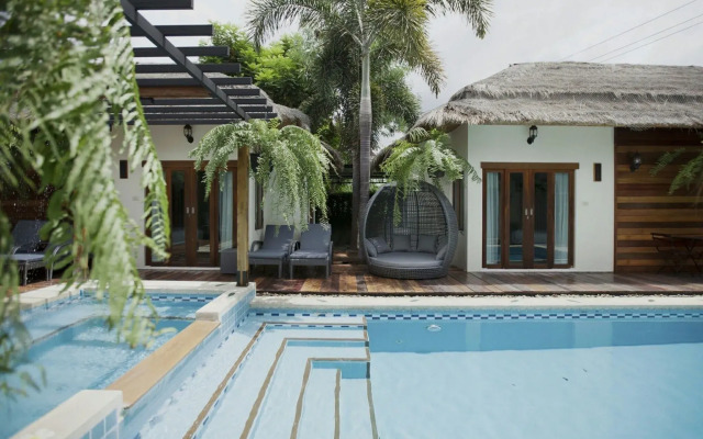 8 Villas Hua Hin