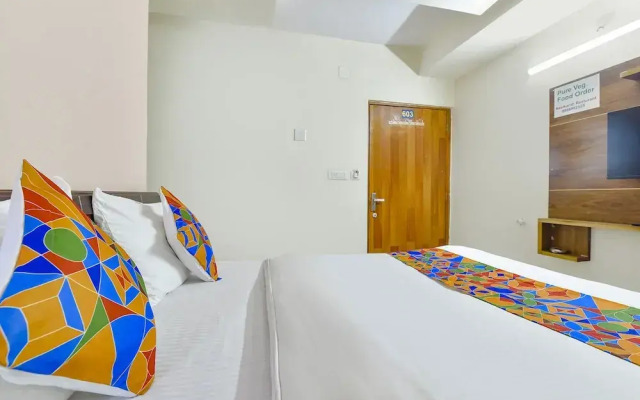 Fabhotel Vishwa