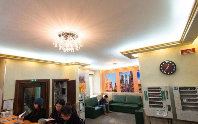 Alessandro Downtown Hostel