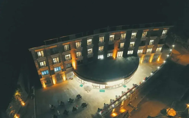 Grand Selale Hotel