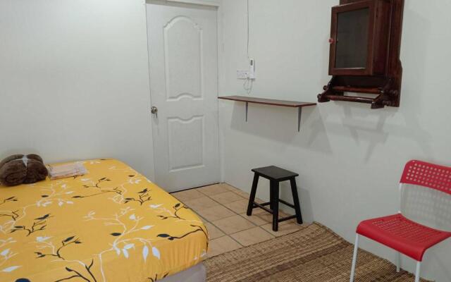 OYO Homes 90608 Kampung Sungai R&R,Homestay And Ecofarm