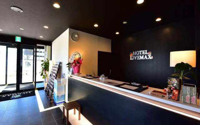HOTEL LiVEMAX Mikawaanjo Ekimae