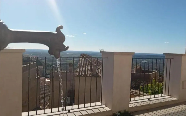 Borgo 63 Medieval House