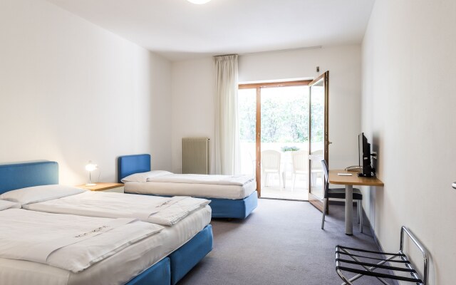 Torbole Hotel