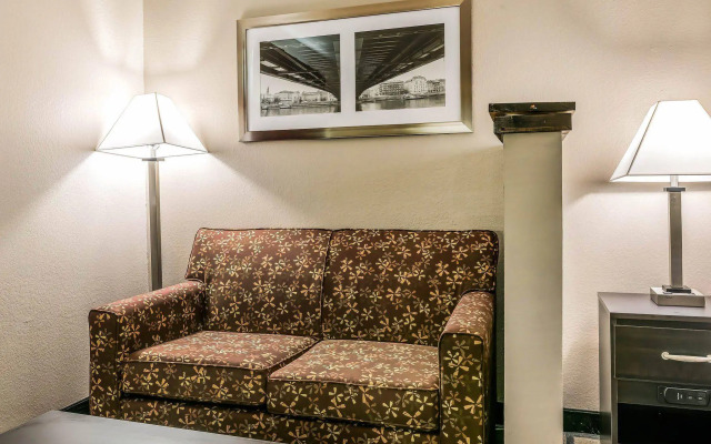 Suburban Studios Mason Hwy 42