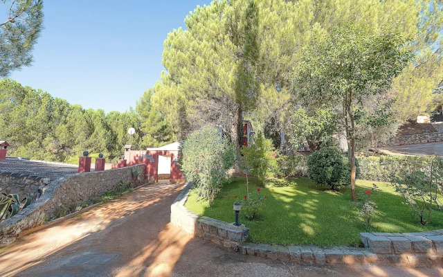 Caserio Del Colmenar