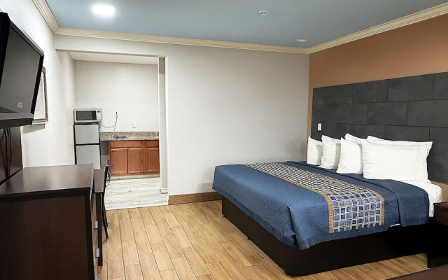 Downtowner Inns & Suites IAH Airport-Humble