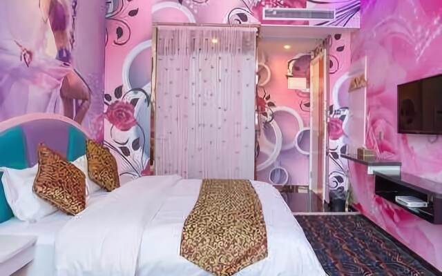 Yunpeng Boutique Hostel