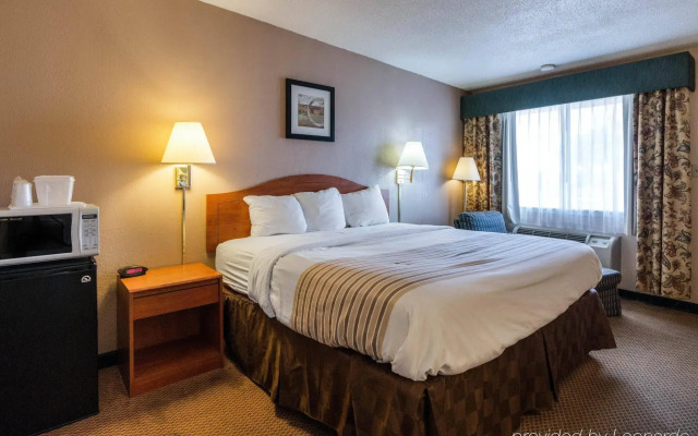 Rodeway Inn
