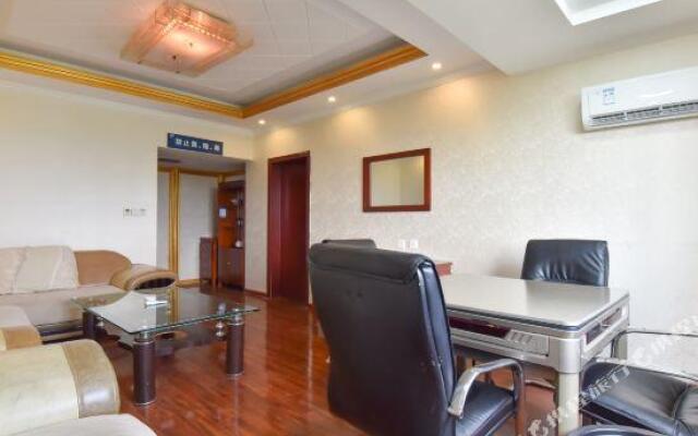 Xinghualou Business Hotel