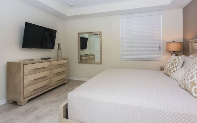 Family  Apartment at Storey Lake 272969