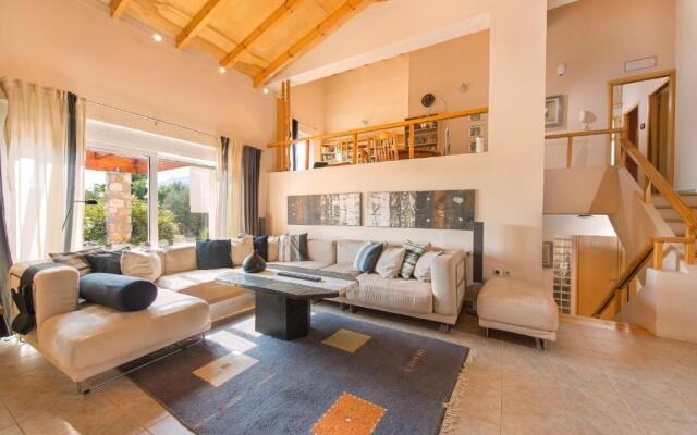 Olive Villa