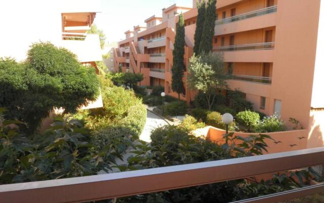 Appartement Bormes-les-Mimosas, 2 pièces, 4 personnes - FR-1-610-68