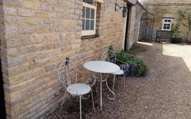 The Sibson Inn Hotel