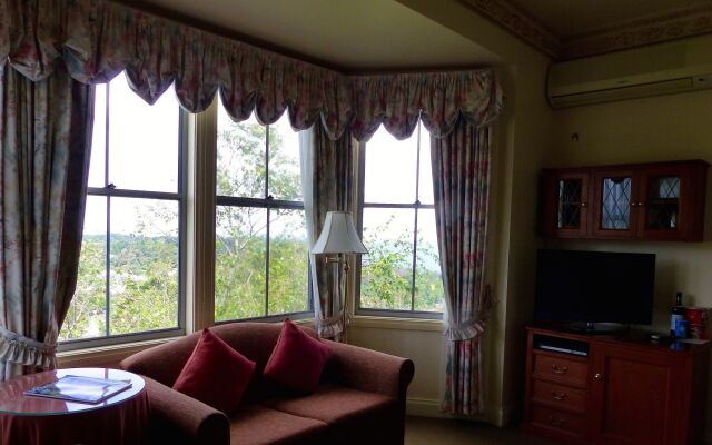 Mountain Heritage Hotel