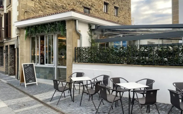 Zarautz Surf House