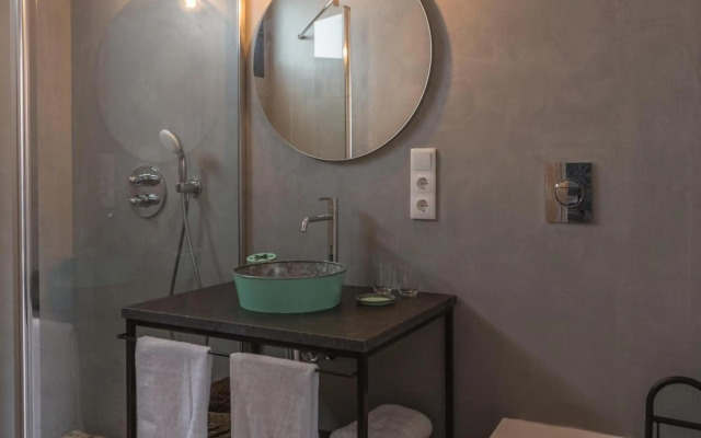 TRIA NOMINA Apartamentos Turísticos