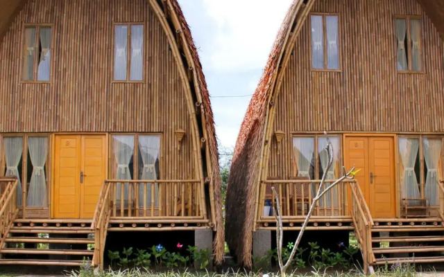 Villa ChavaMinerva Bambu - Lembang