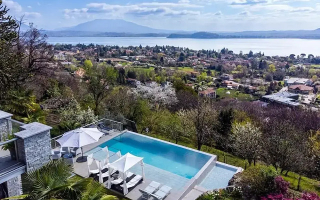 Family Friendly Italian Lakes Holiday Rental With Pool