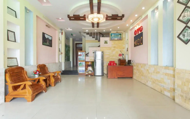 Phuong Hong Motel