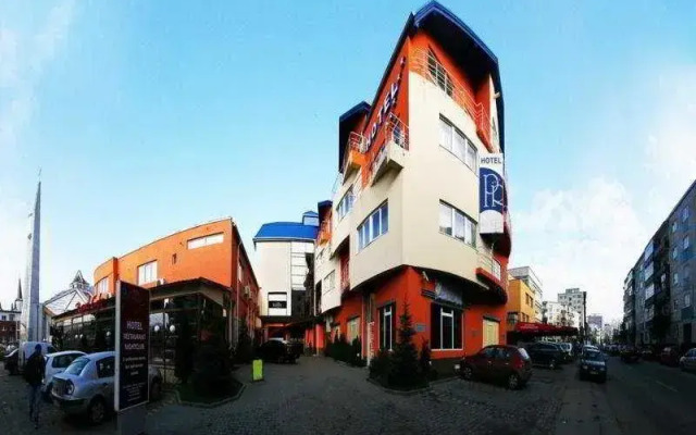 Premier Hotel