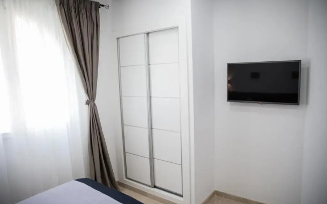 Spacious 200 sq.m. penthouse with sea view terraces