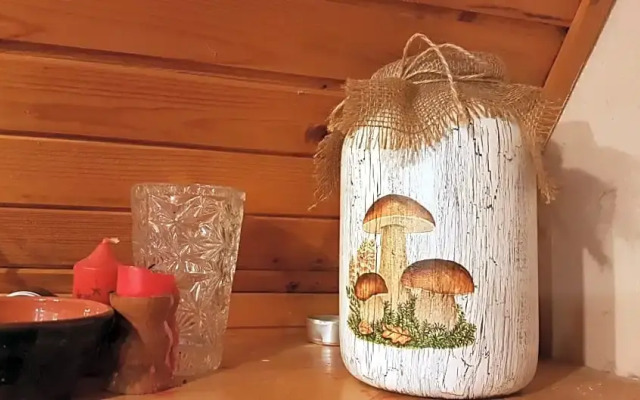 Krpáčovo, Nízke Tatry - chata na kraji lesa