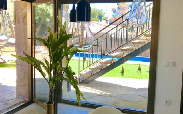 Villa with 4 Bedrooms in El Vendrell, with Private Pool, Furnished Terrace And Wifi - 6 Km From the Beach