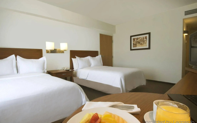 Fiesta Inn Express Puebla Finsa