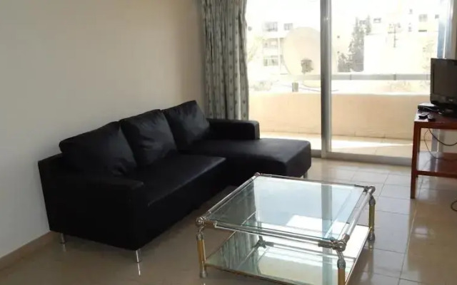 Thalassa Apartment