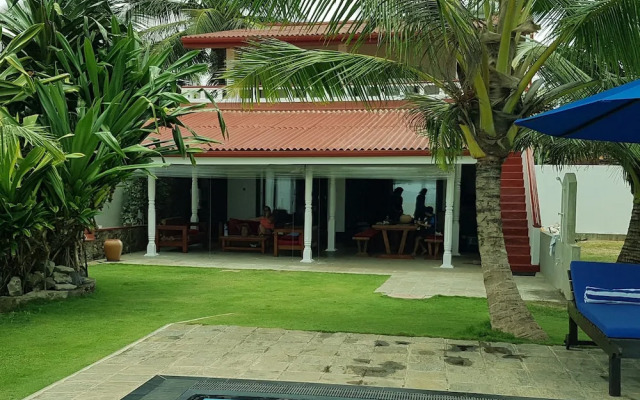 Tropical Beach House, Hikkaduwa