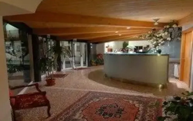 Hotel Villa Altura