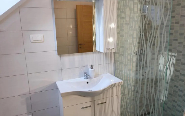 Apartments and Wellness Jelovca