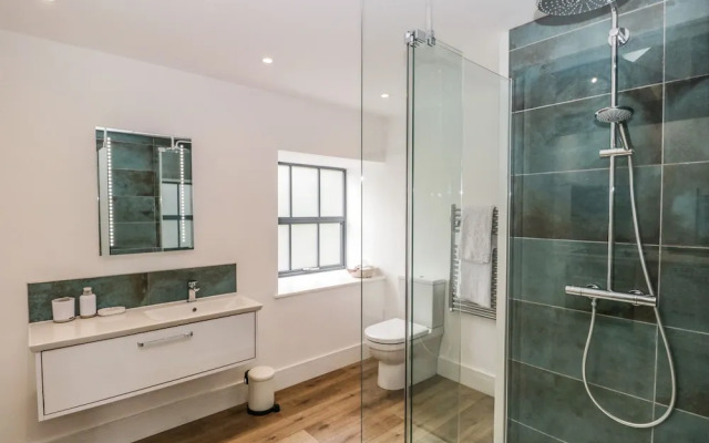 Bank Hurst Coach House