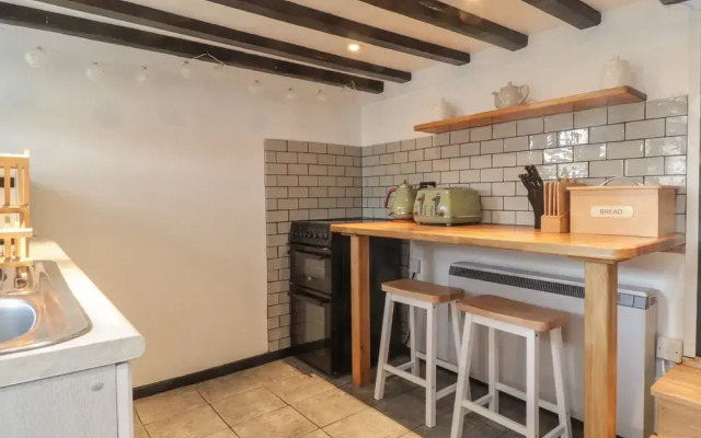 3 Seaview Cottages