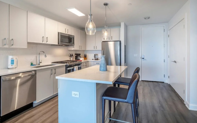 Atlantic Station West - 16K