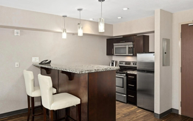 Home Inn & Suites Swift Current