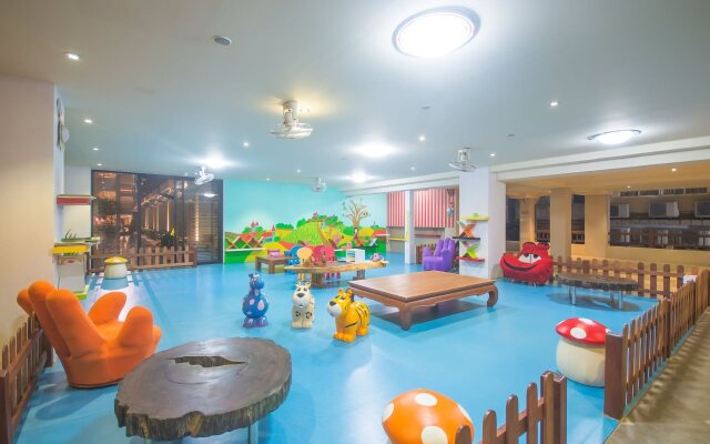 Baan Laimai Beach Resort