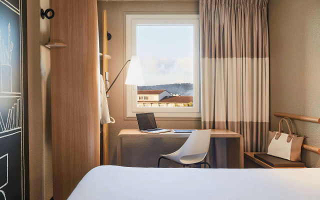 ibis Toulon La Seyne Sur Mer