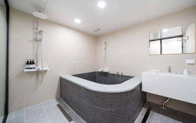 YTT Hotel Seomyun