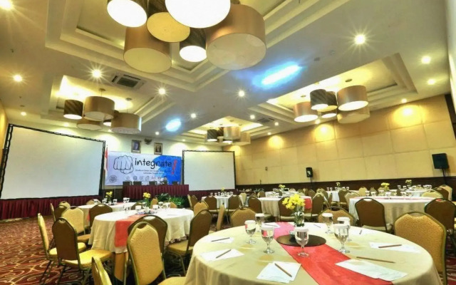 Dwangsa Hotel Solo