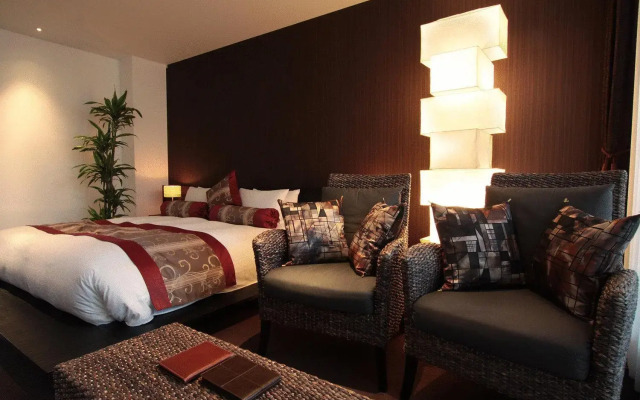 Kizashi The Suite