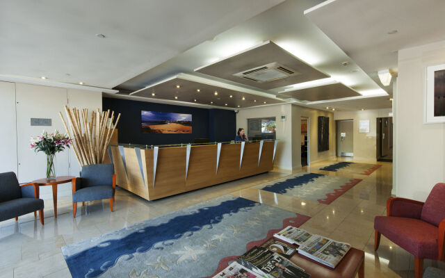 Coogee Sands Hotel and Apartments