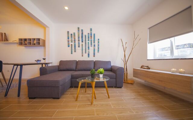 A30 - Tamar Ground- Floor Flat by DreamAlgarve