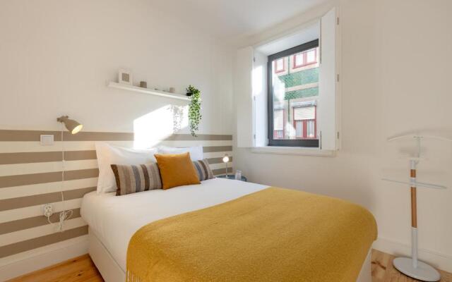 Sweet Flat 4Two in City Center w/ Balcony