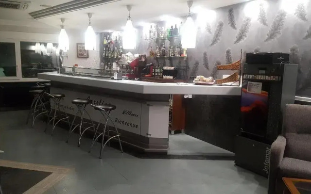 Hostal Restaurante Carolina