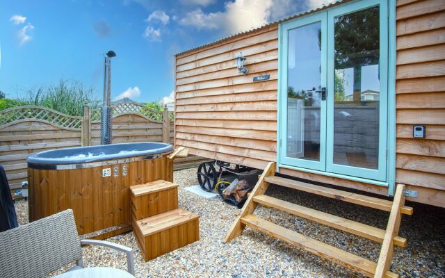 Willow - 1 Bedroom - Amroth